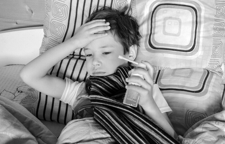 how to use an inhaler or nebulizer